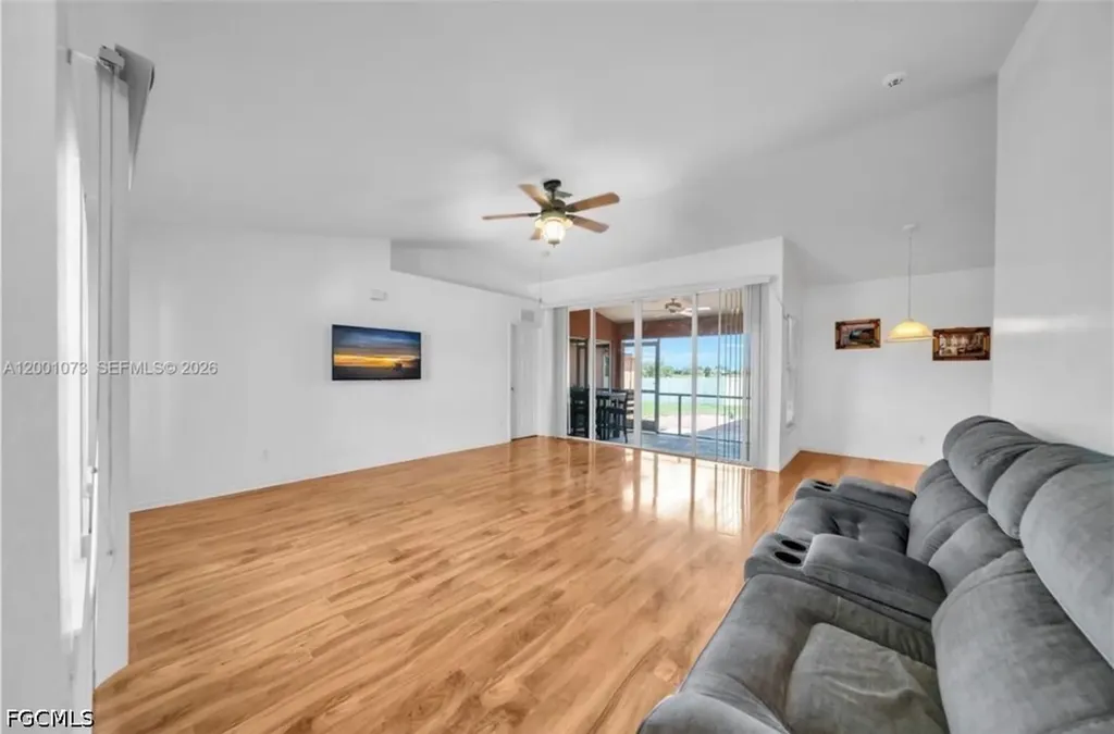 2840 NW 2nd Terrace Cape Coral FL 33993