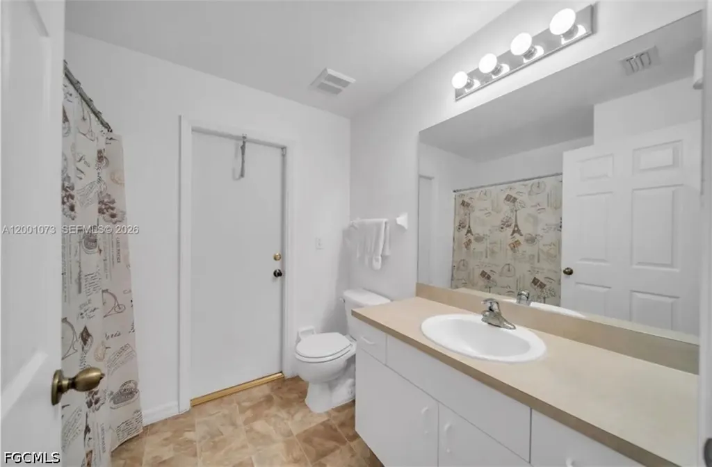 2840 NW 2nd Terrace Cape Coral FL 33993