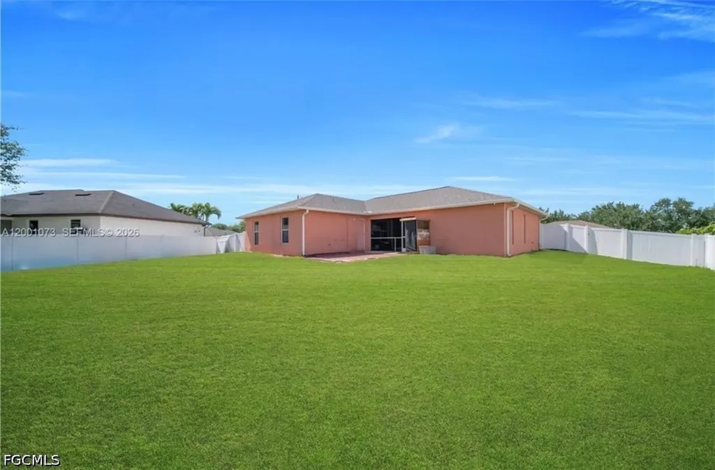 2840 NW 2nd Terrace Cape Coral FL 33993