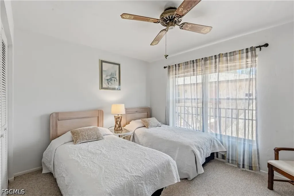 16881 Davis Road Fort Myers FL 33908