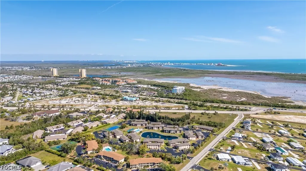 16881 Davis Road Fort Myers FL 33908