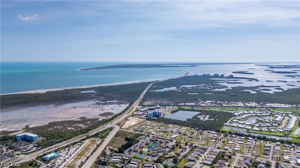 16881 Davis Road Fort Myers FL 33908