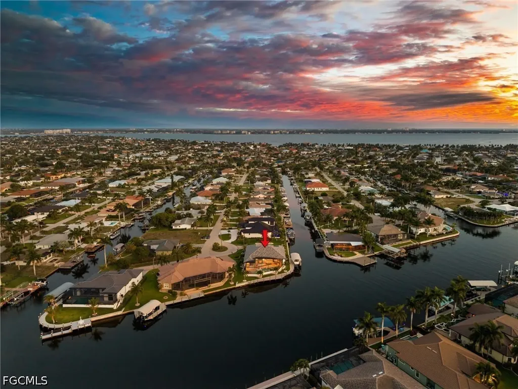 5201 Skylark Court Cape Coral FL 33904