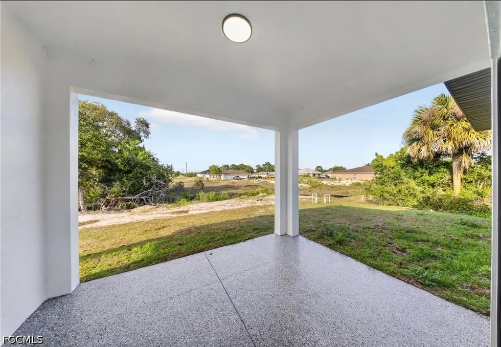 4544-4546 25th Street SW Lehigh Acres FL 33973