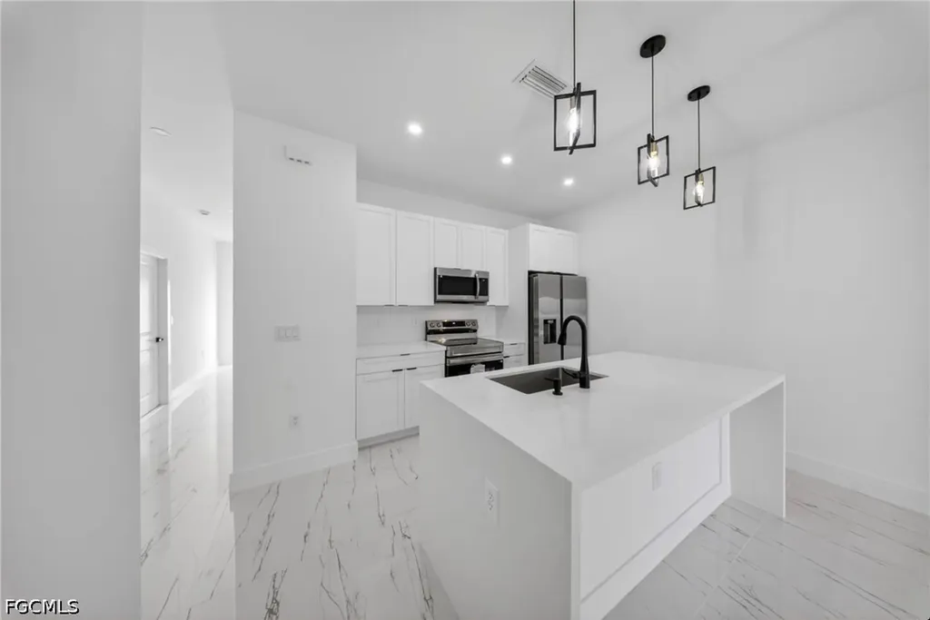 4544-4546 25th Street SW Lehigh Acres FL 33973