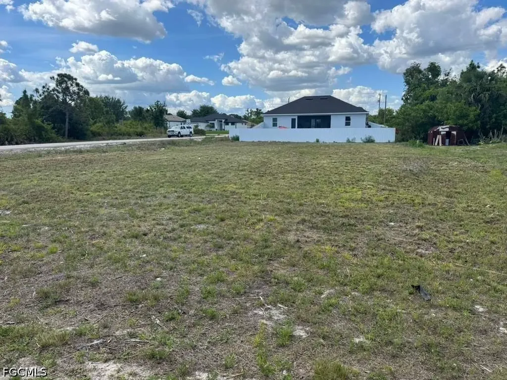 2918 10th Street W Lehigh Acres FL 33971