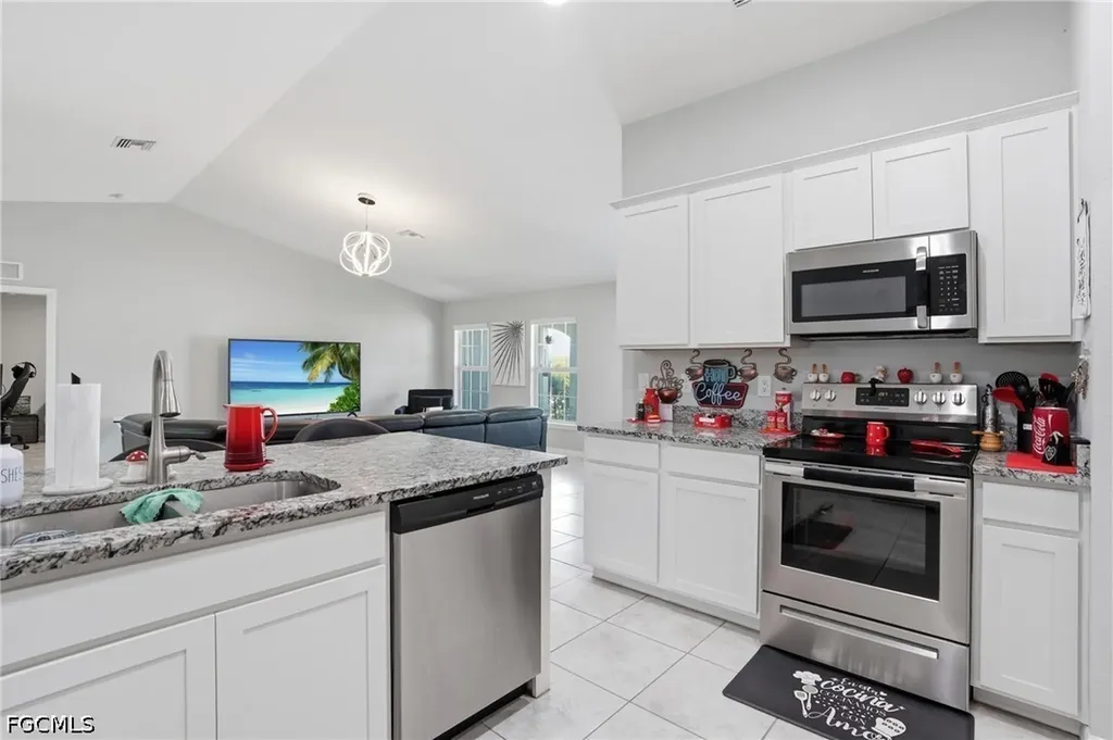 1201 NW 14th Place Cape Coral FL 33993