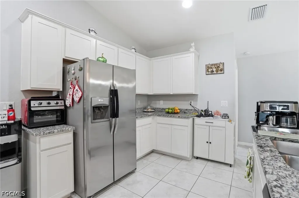 1201 NW 14th Place Cape Coral FL 33993