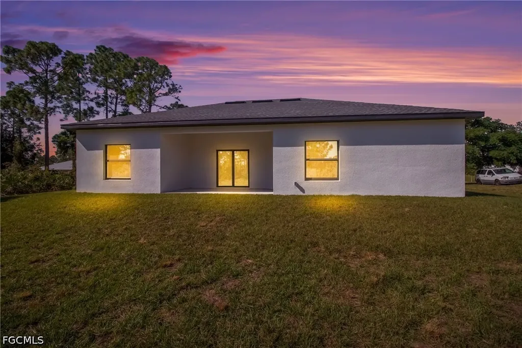 412 Fitch Avenue Lehigh Acres FL 33972