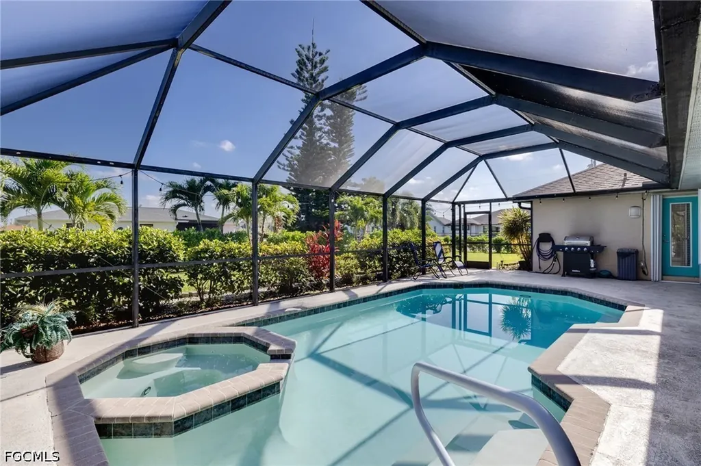 201 SW 35th Street Cape Coral FL 33914