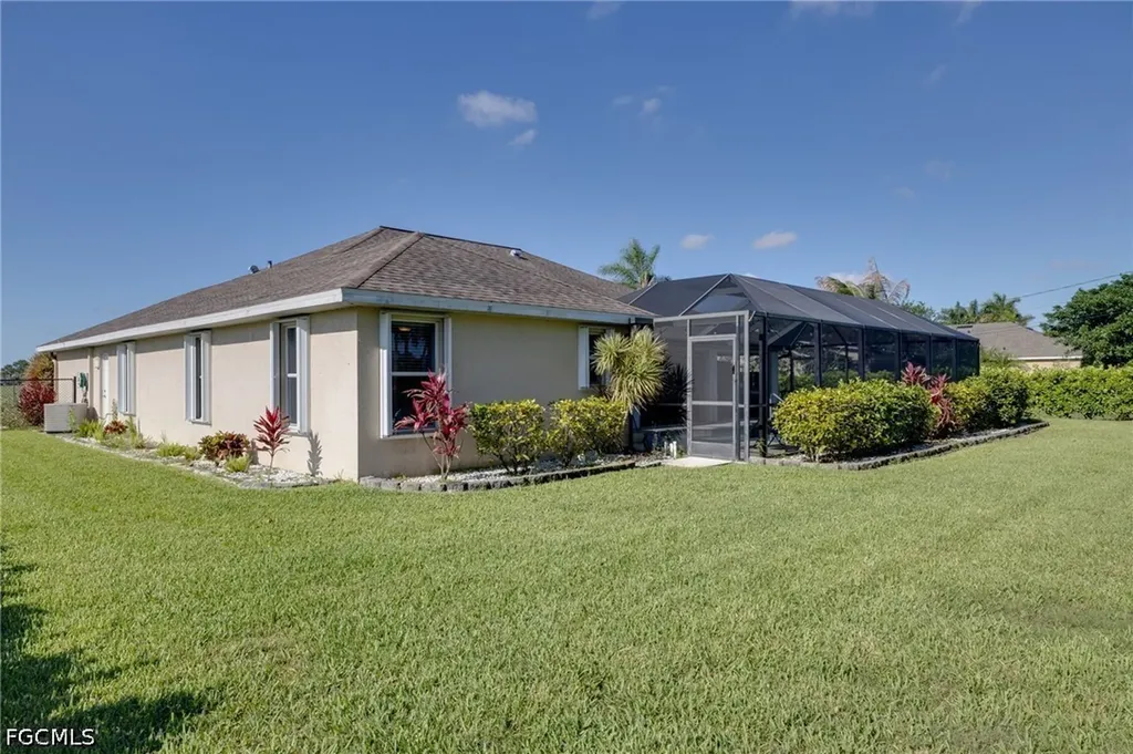 201 SW 35th Street Cape Coral FL 33914