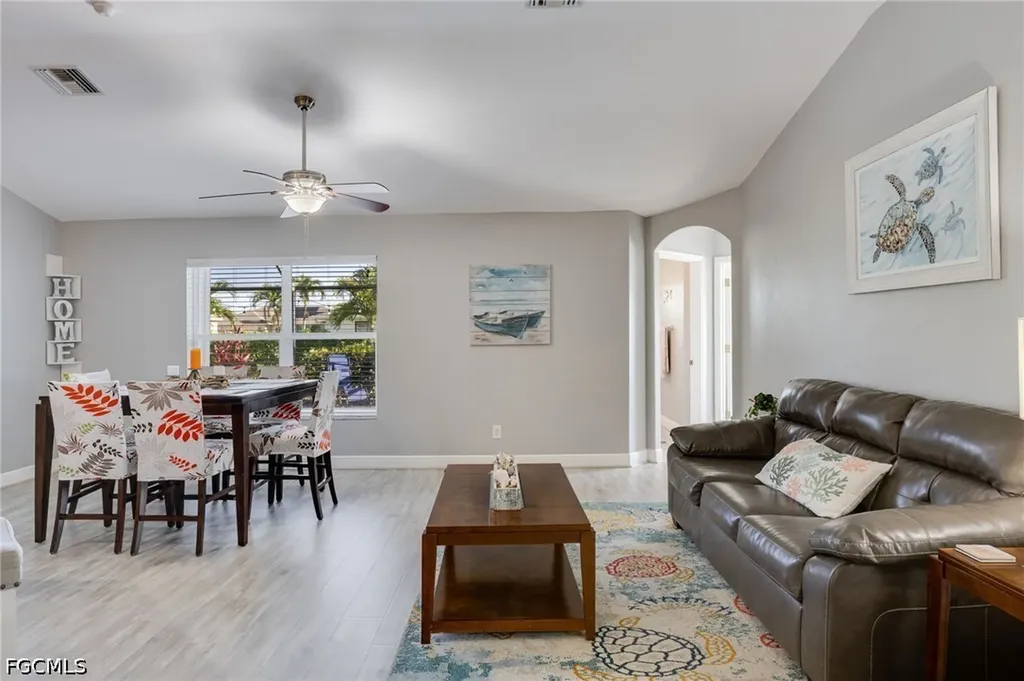 201 SW 35th Street Cape Coral FL 33914