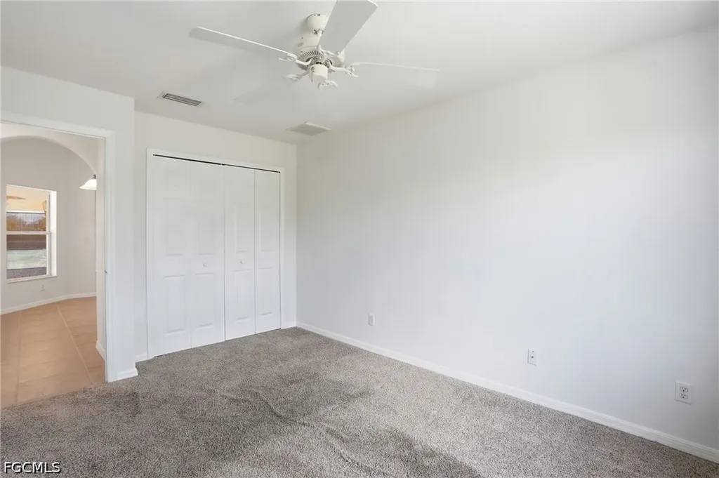 928 NW 5th Place Cape Coral FL 33993