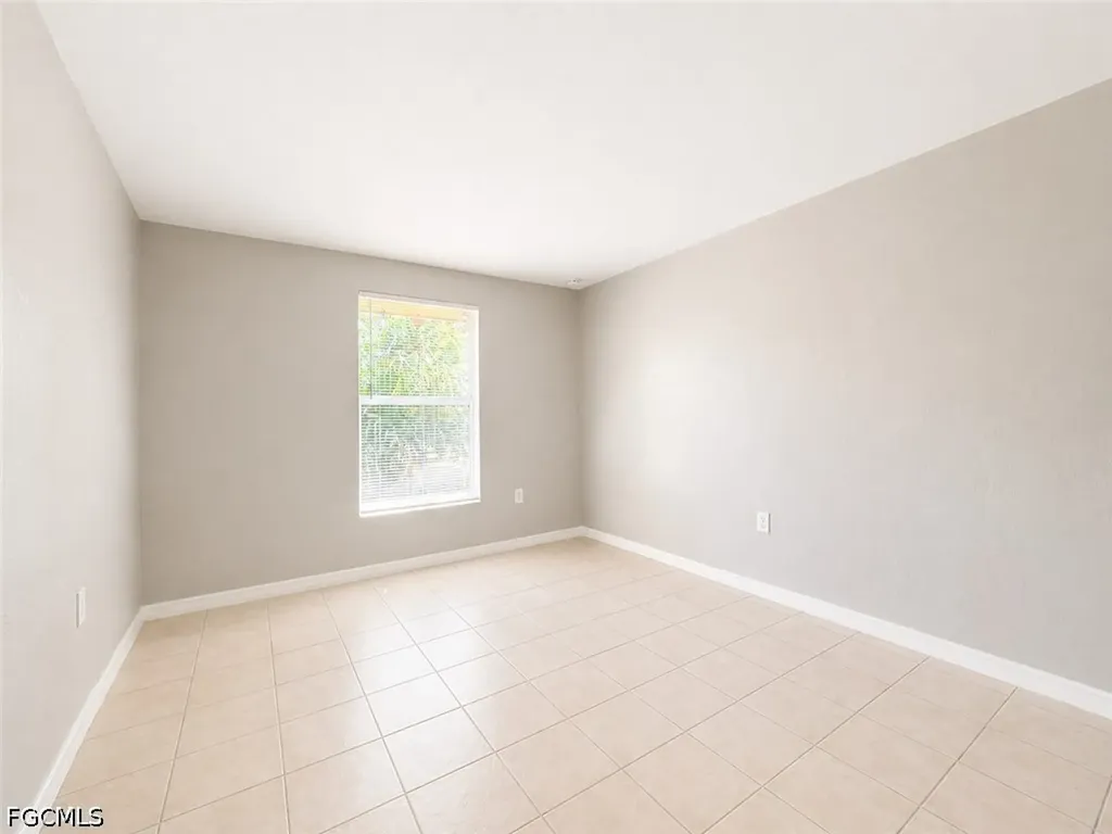 5461 11th Avenue Fort Myers FL 33907