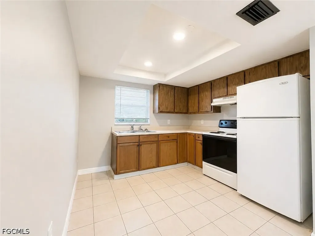 5461 11th Avenue Fort Myers FL 33907