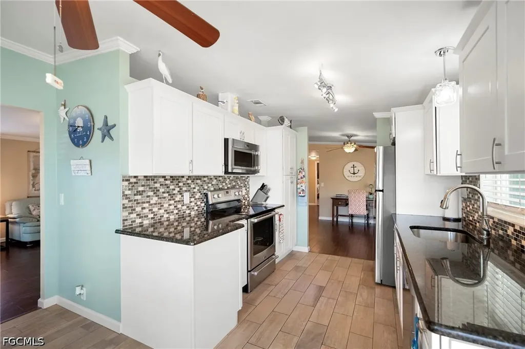 10381 Wales Loop Bonita Springs FL 34135