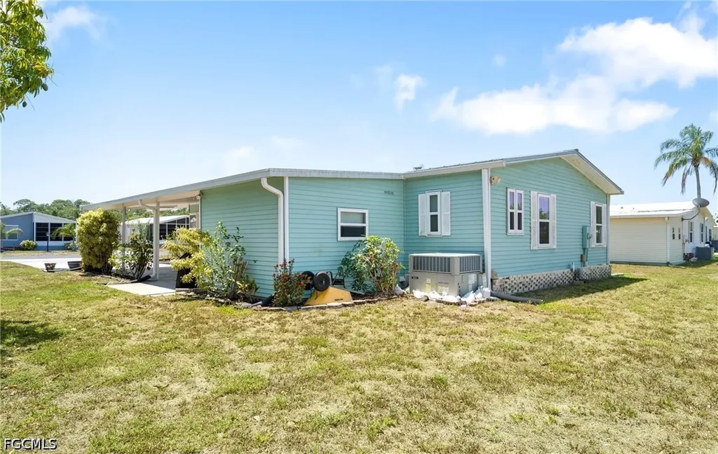 10381 Wales Loop Bonita Springs FL 34135