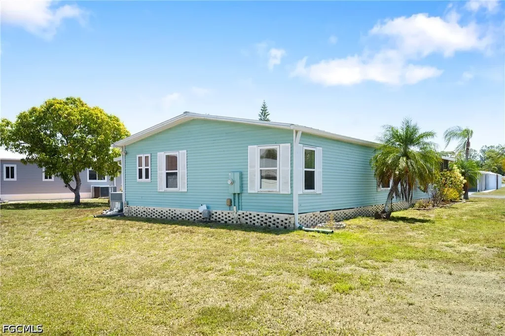 10381 Wales Loop Bonita Springs FL 34135