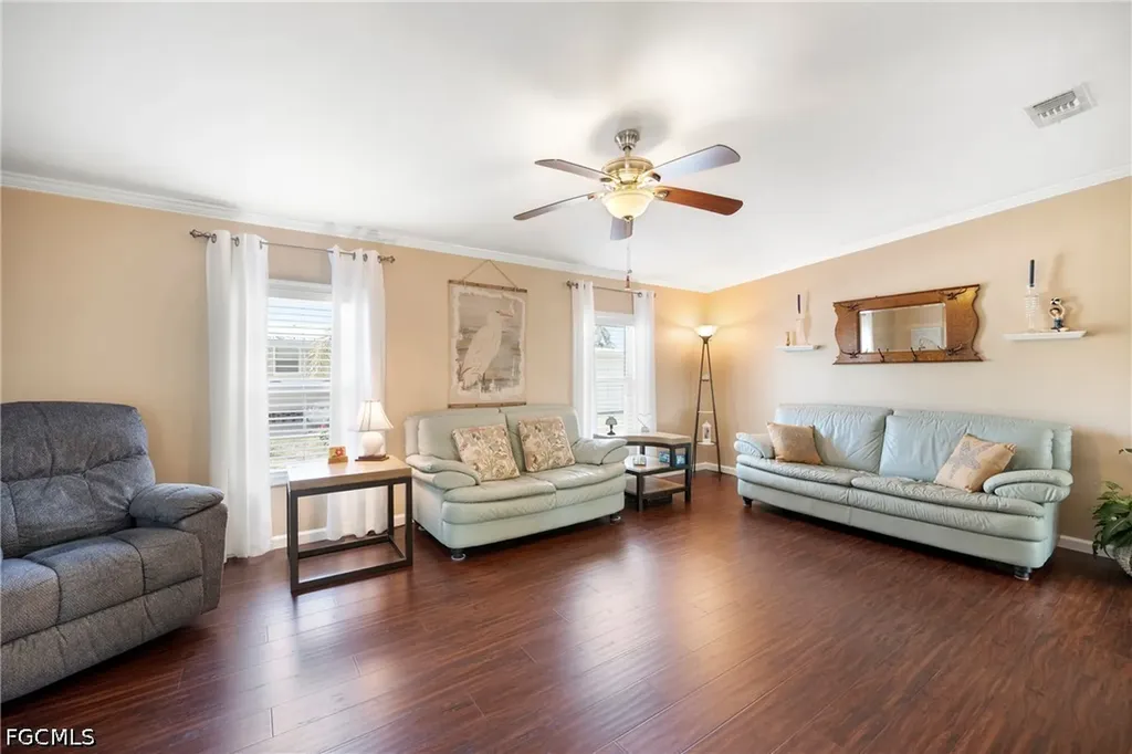 10381 Wales Loop Bonita Springs FL 34135