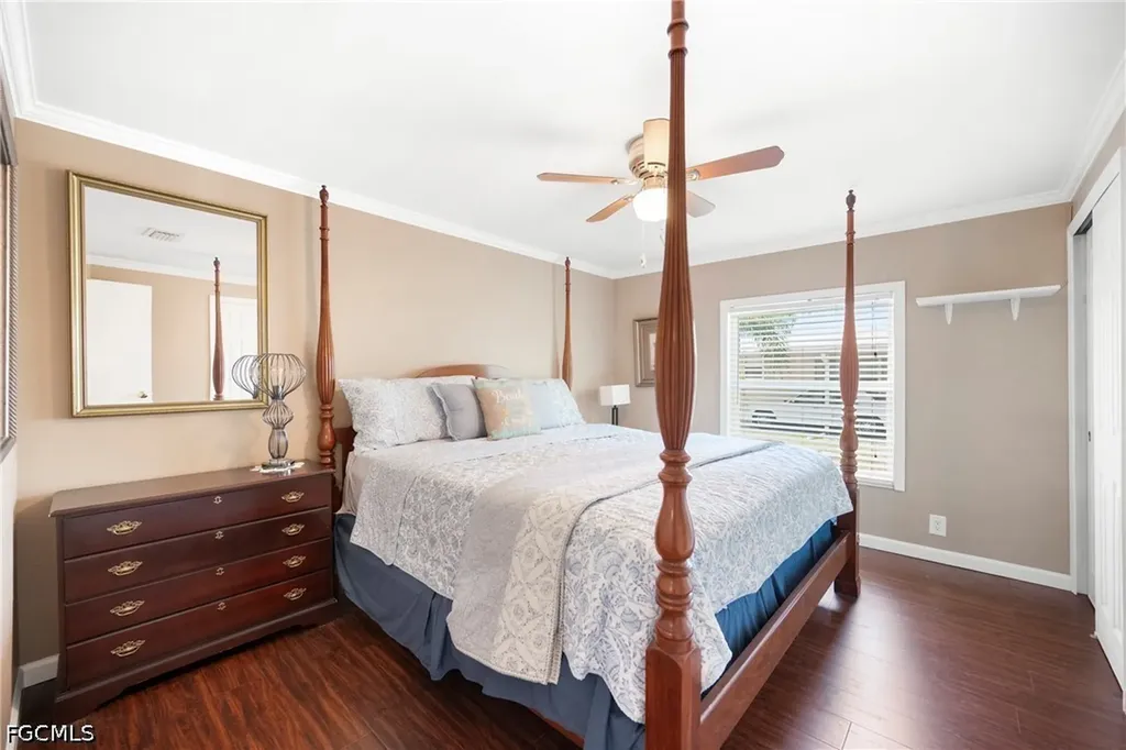 10381 Wales Loop Bonita Springs FL 34135