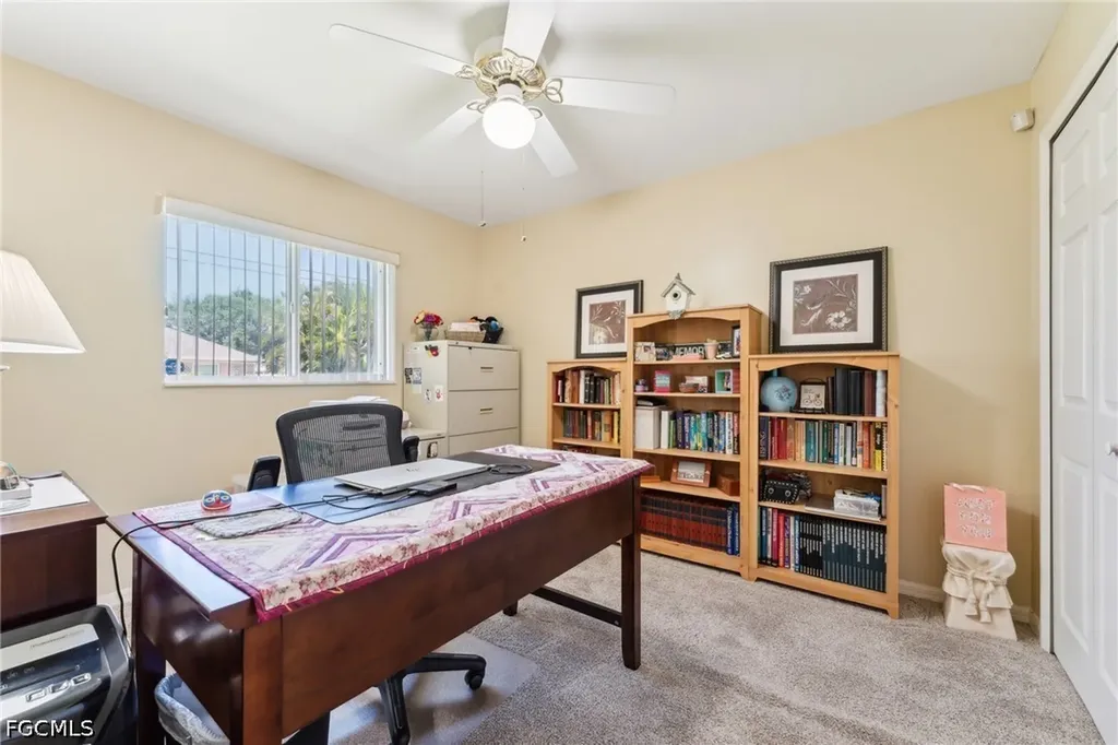 914 SW 3rd Avenue Cape Coral FL 33991