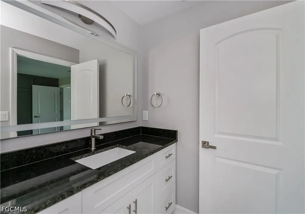 3323 Clearview Circle Labelle FL 33935