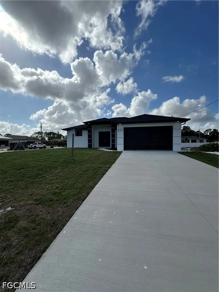 Lehigh Acres FL 33976