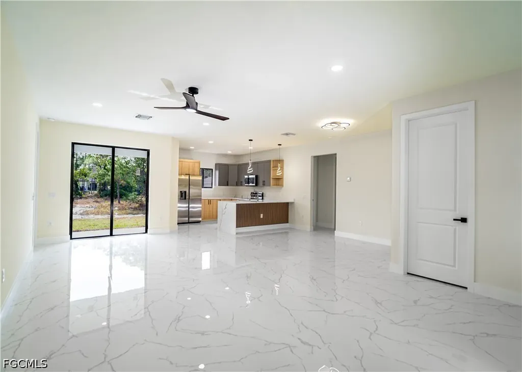 Lehigh Acres FL 33976