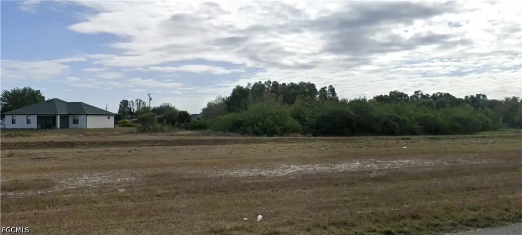 4202 Loraine Avenue S Lehigh Acres FL 33976