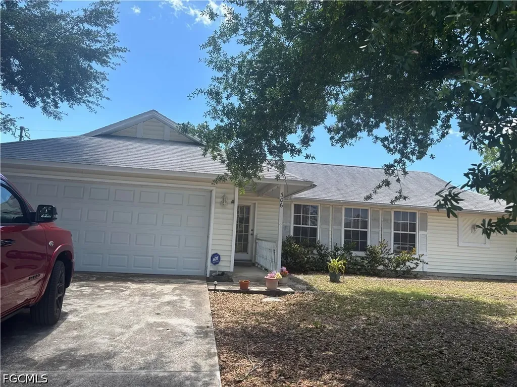 306 SW 29th Street Cape Coral FL 33914