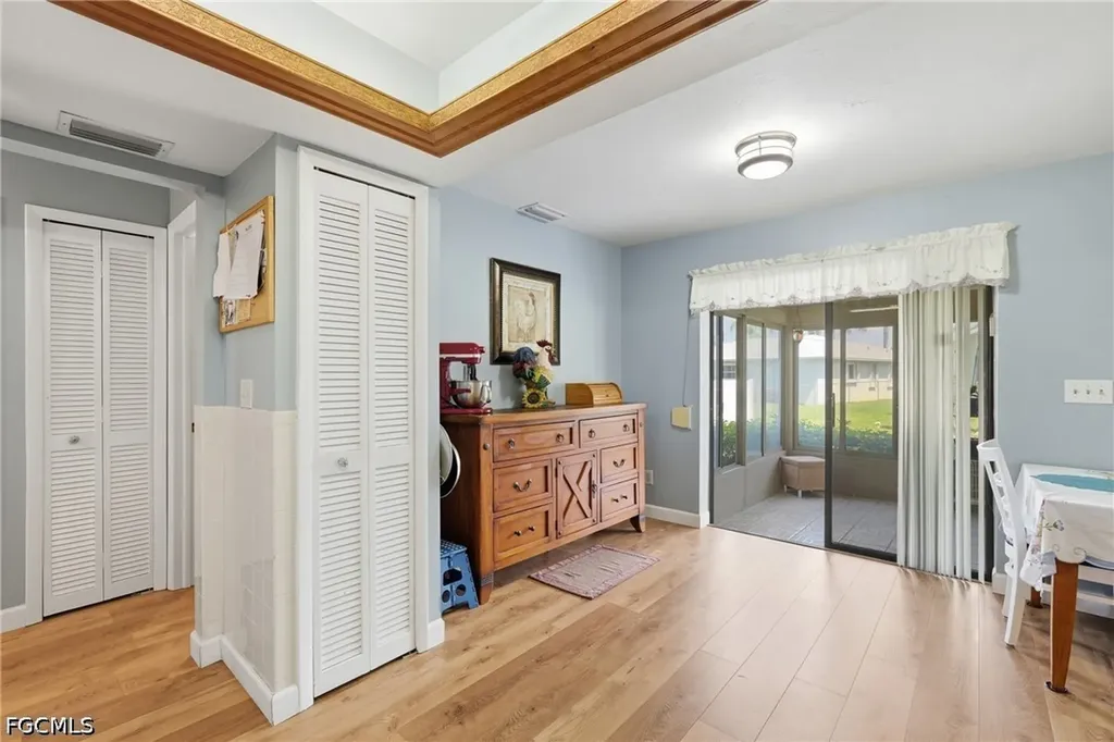 2501 SW 52nd Terrace Cape Coral FL 33914
