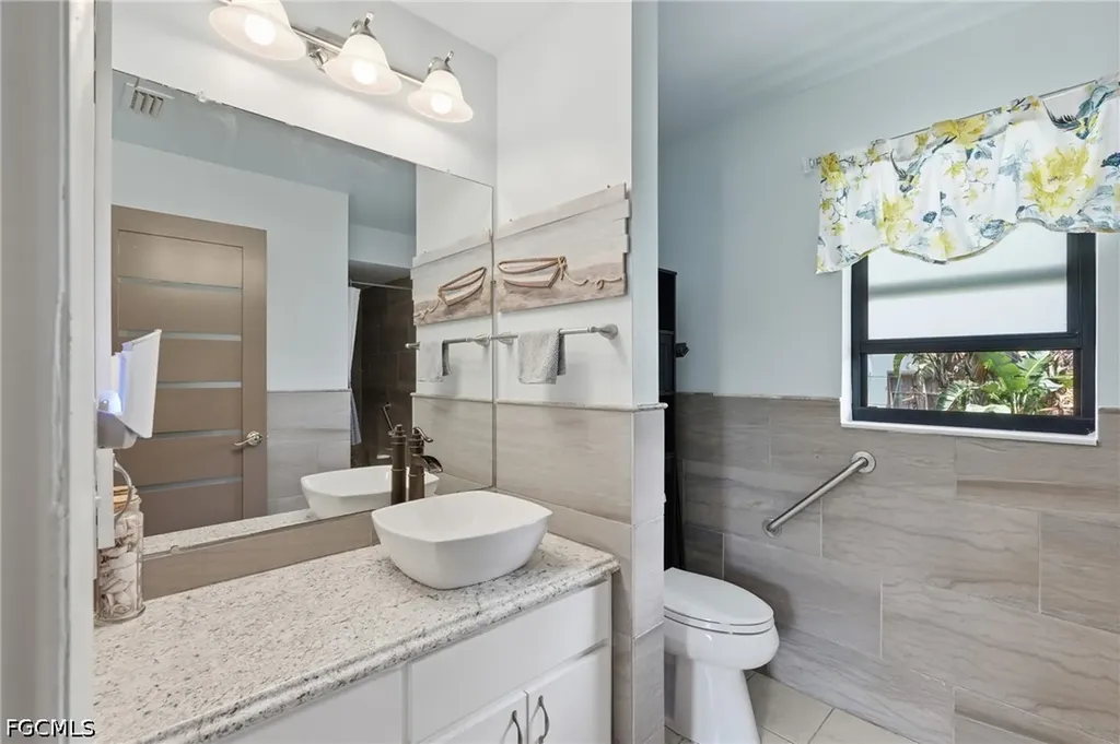 2501 SW 52nd Terrace Cape Coral FL 33914