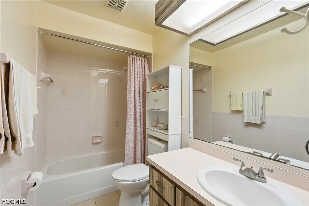 2501 SW 52nd Terrace Cape Coral FL 33914