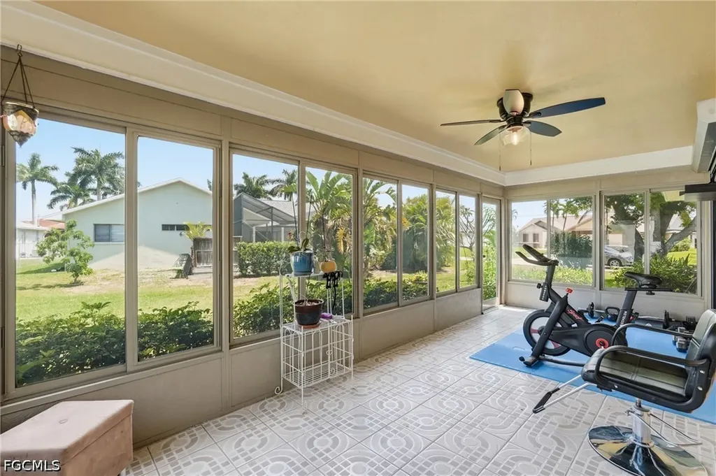 2501 SW 52nd Terrace Cape Coral FL 33914