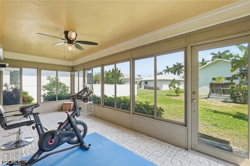 2501 SW 52nd Terrace Cape Coral FL 33914