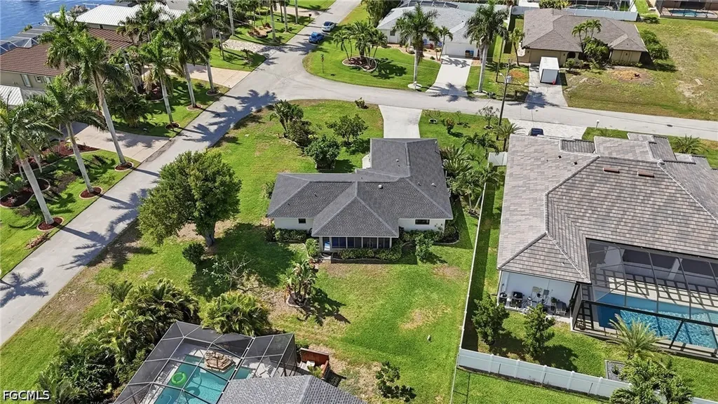 2501 SW 52nd Terrace Cape Coral FL 33914