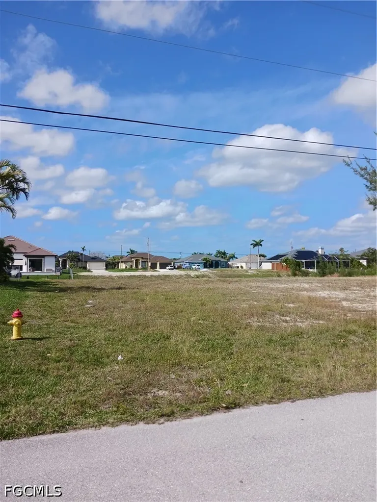 2708 SW 17th Avenue Cape Coral FL 33914