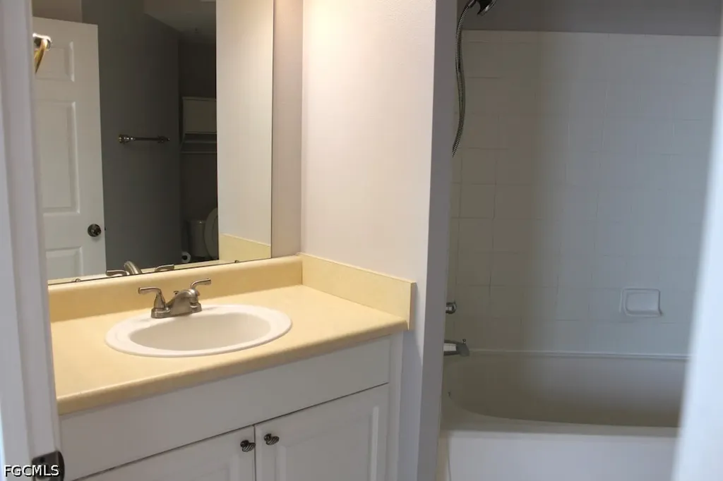 15605 Ocean Walk Circle Fort Myers FL 33908