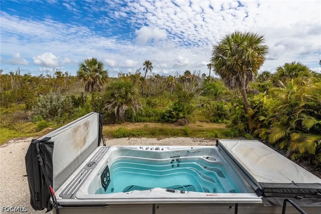 261 Donora Boulevard Fort Myers Beach FL 33931