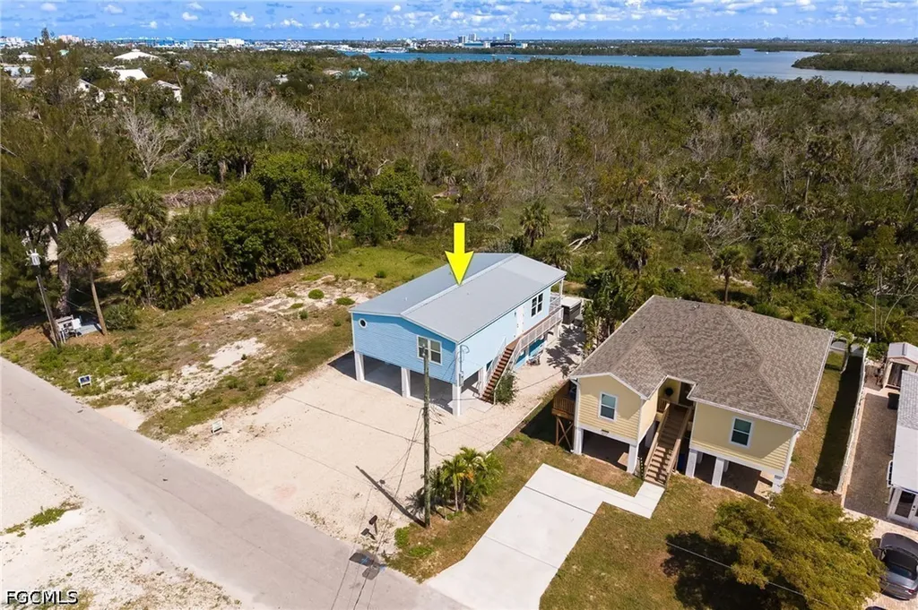 261 Donora Boulevard Fort Myers Beach FL 33931