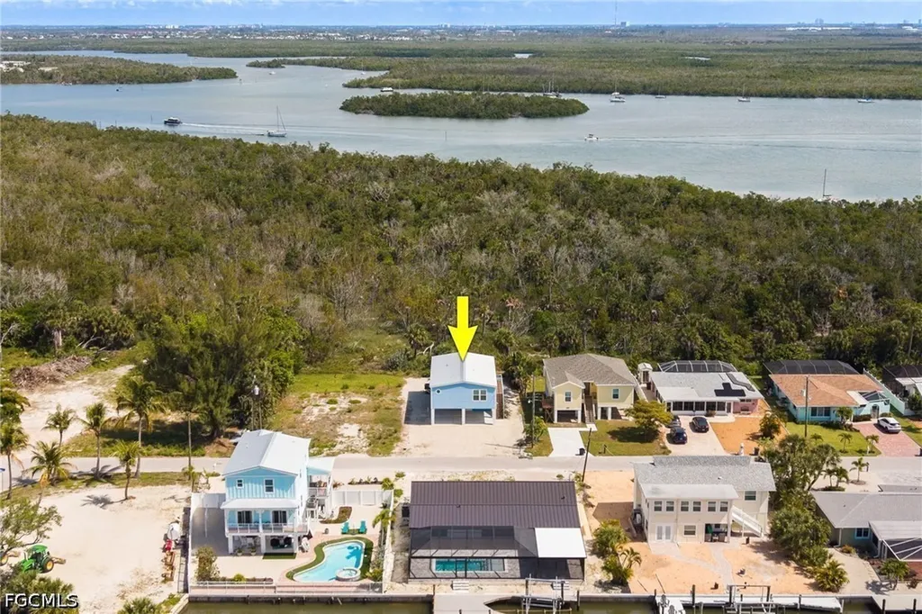 261 Donora Boulevard Fort Myers Beach FL 33931