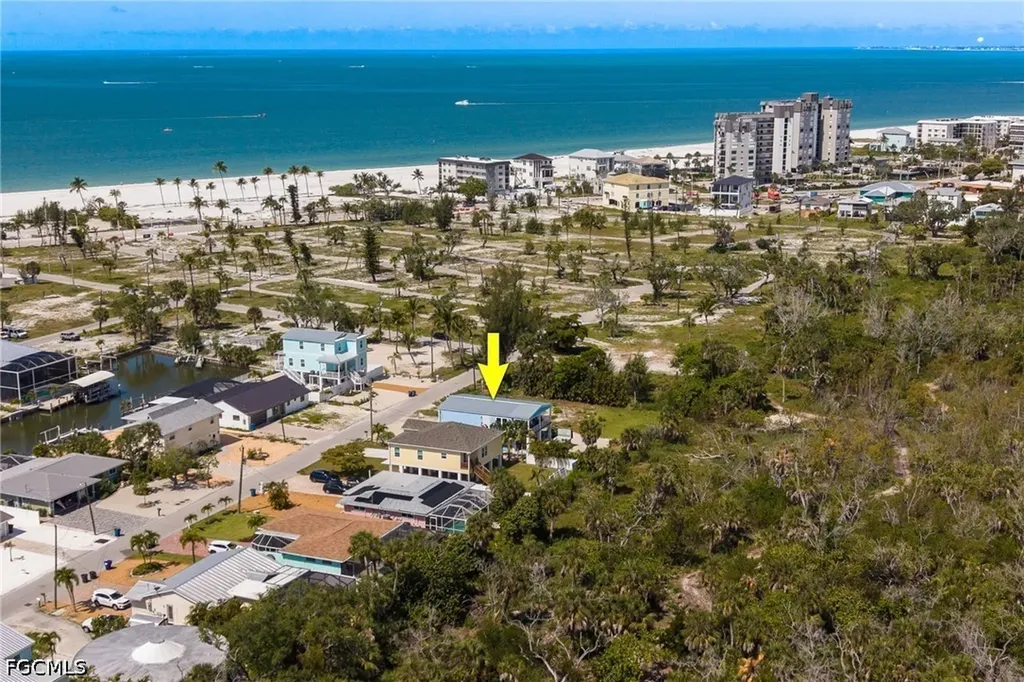 261 Donora Boulevard Fort Myers Beach FL 33931