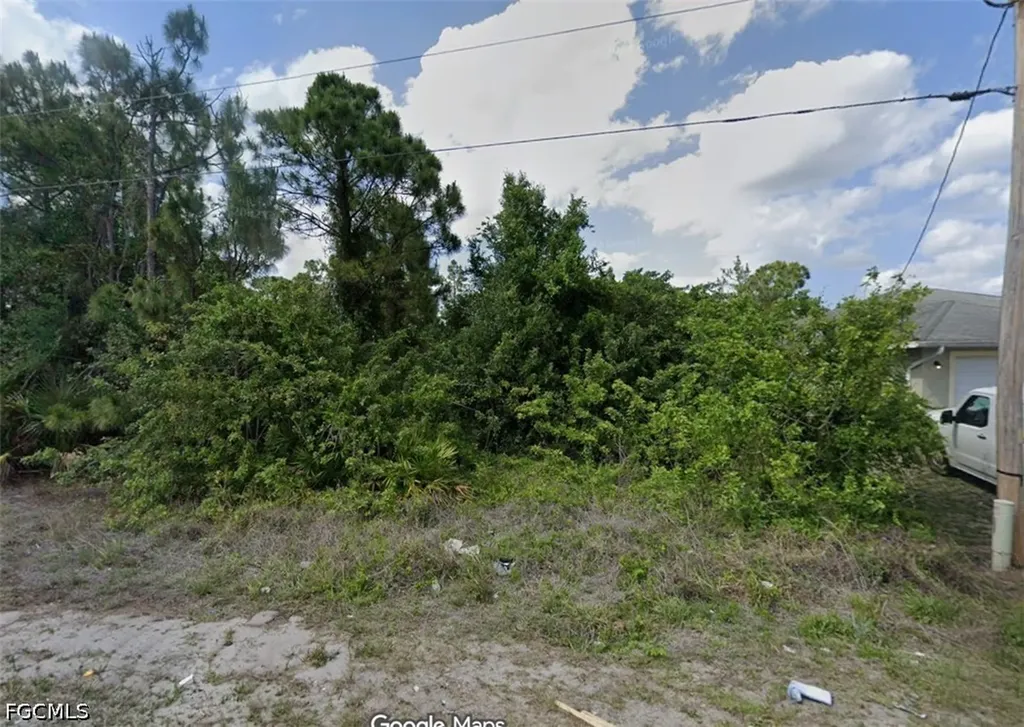 715 Little Rock Street E Lehigh Acres FL 33974