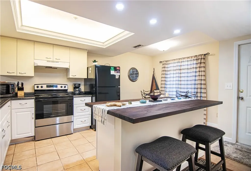 12191 Kelly Sands Way Fort Myers FL 33908