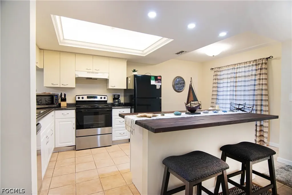 12191 Kelly Sands Way Fort Myers FL 33908
