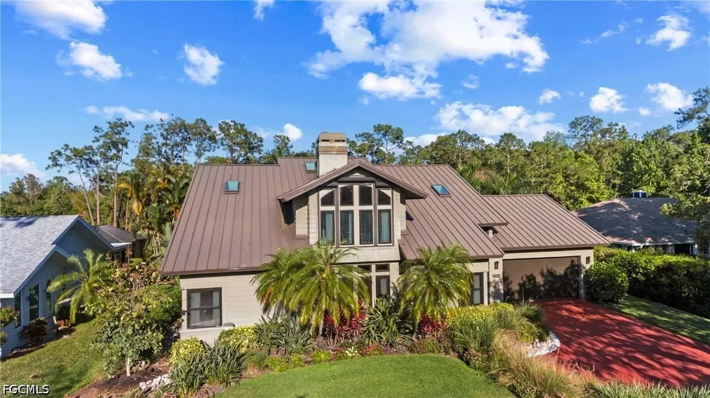 5700 Waxmyrtle Way Naples FL 34109