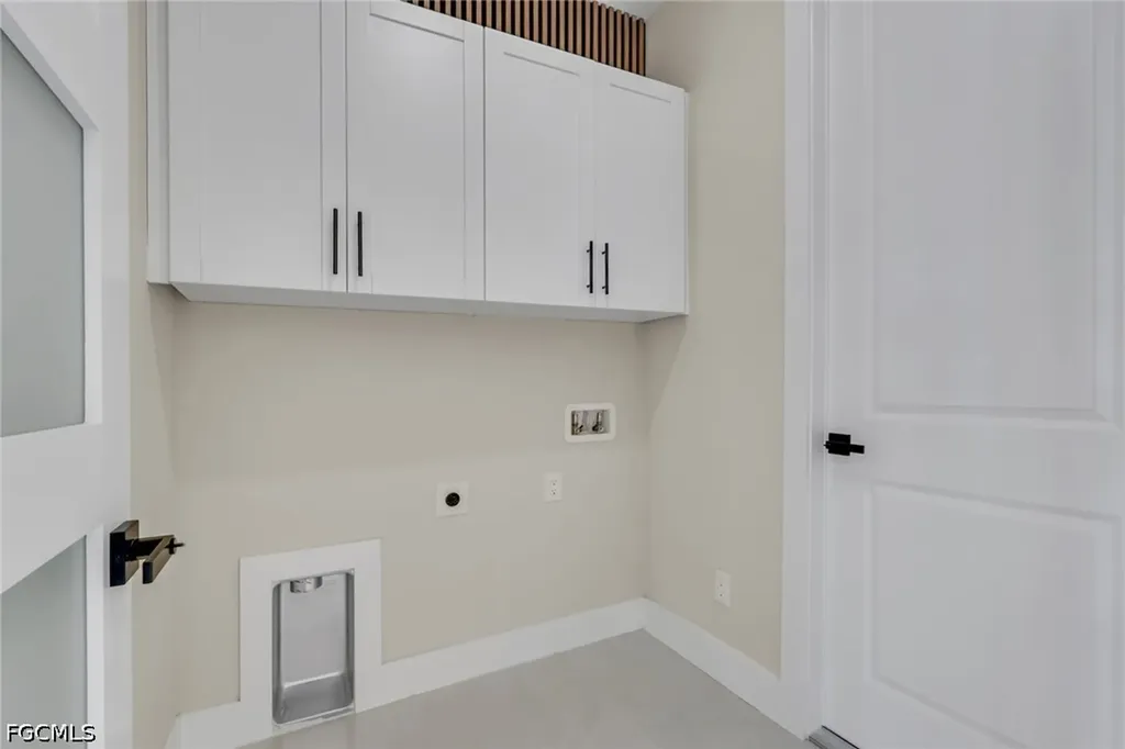 303 Nicholas Parkway E Cape Coral FL 33990