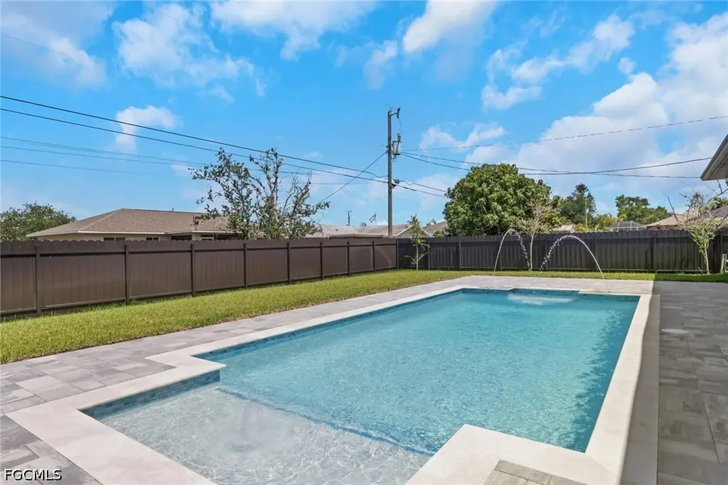 303 Nicholas Parkway E Cape Coral FL 33990
