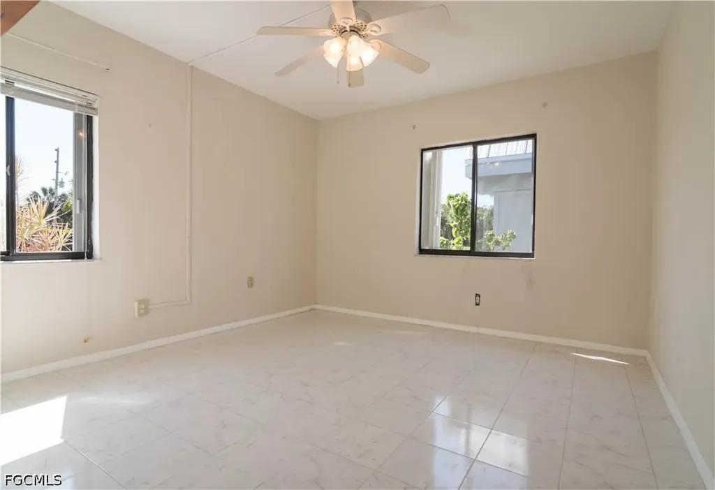 3914 Orange Grove Boulevard North Fort Myers FL 33903