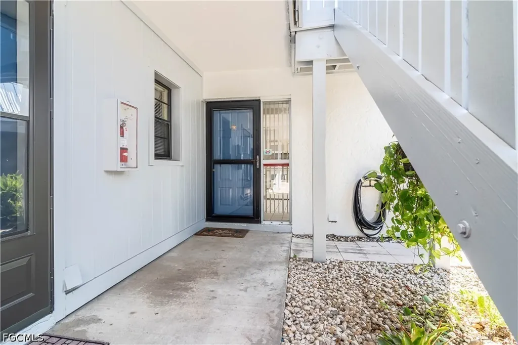 3914 Orange Grove Boulevard North Fort Myers FL 33903